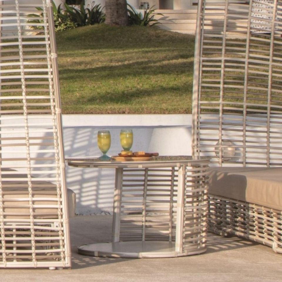  Coffee Table Surabaya